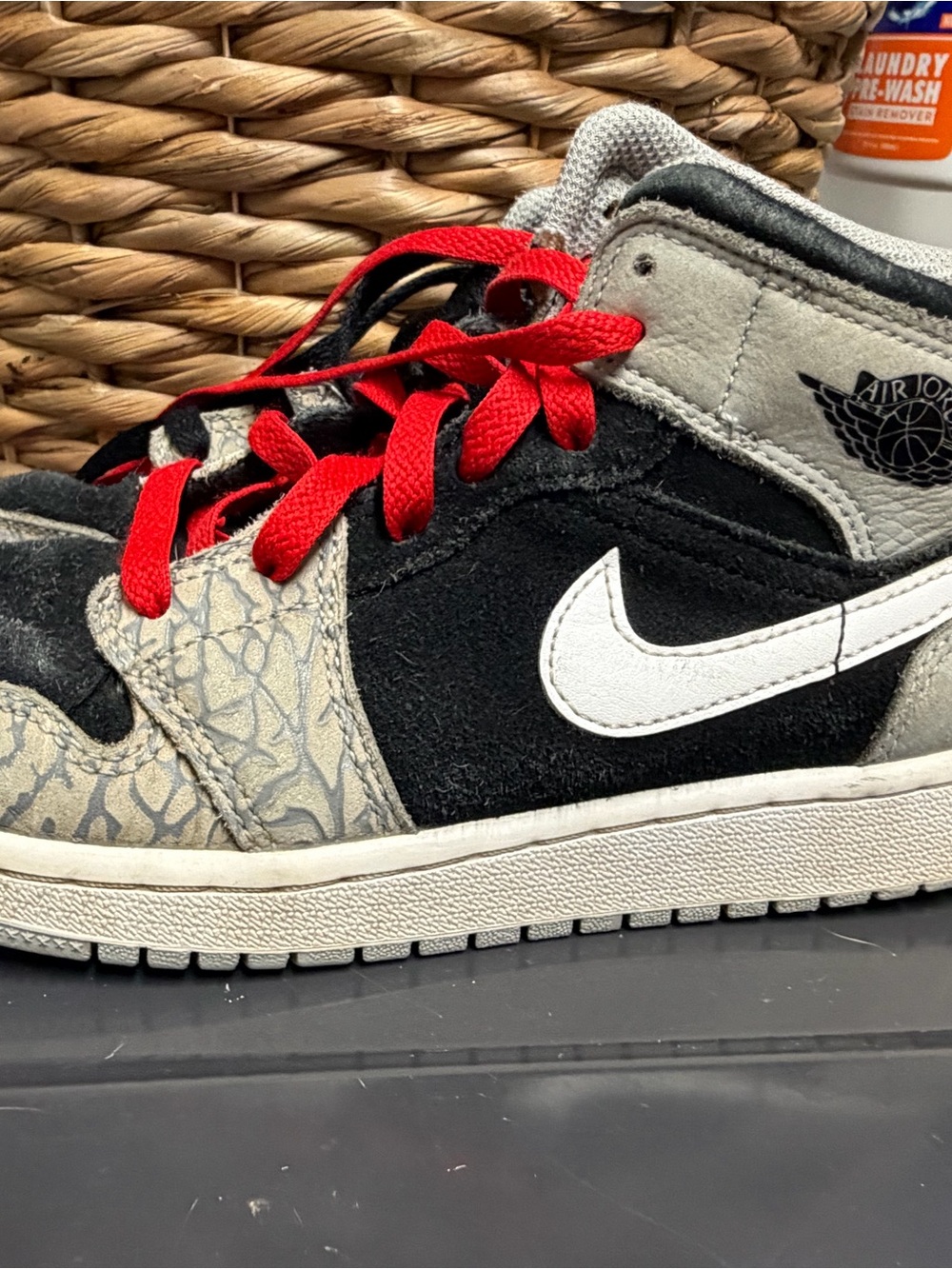 Jordan Low Top Sneaker in Black, White and Gray